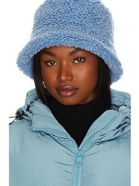 NWOT Apparis Gilly Bucket Hat in Marina Blue
